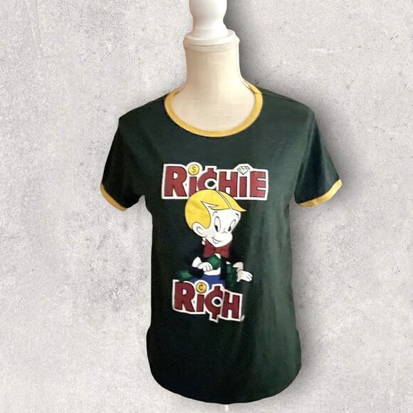 Classic Media Tops - Classic Media Richie Rich | EUC Women’s Richie Rich Graphic Tee Size Large